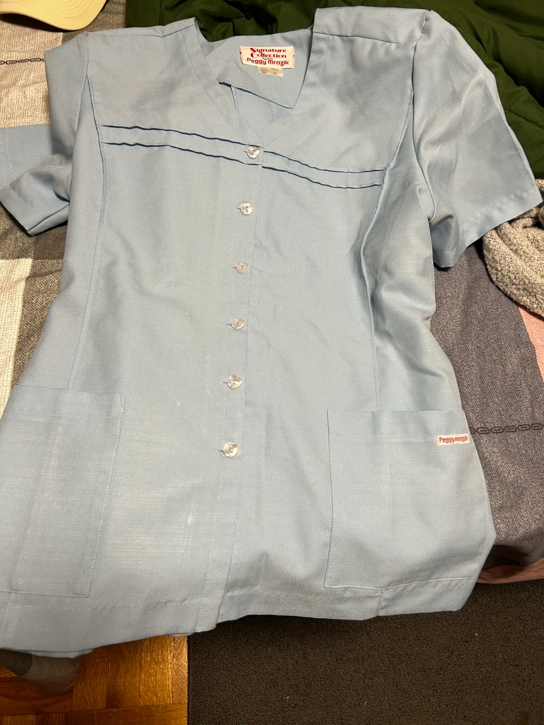 Peggy Mrozik Signature Collection scrub Size 14