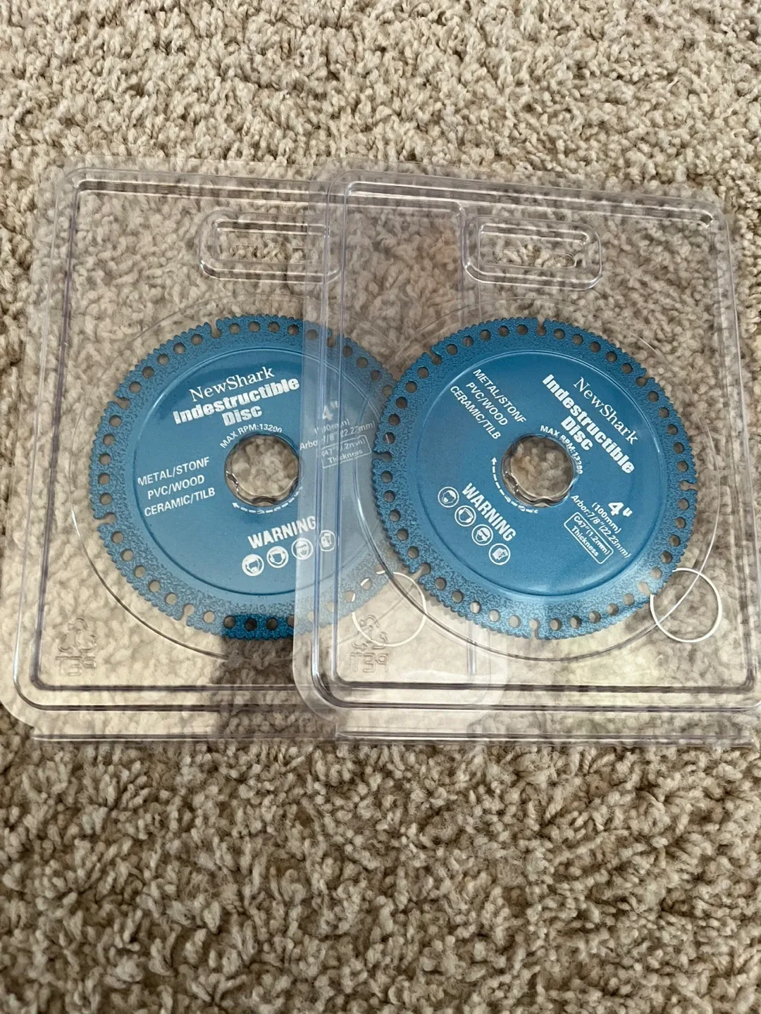 NewShark Indestructible Disc 4" pack of 2 image indicator(2)