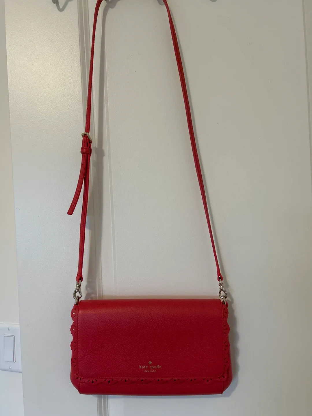 Kate Spade Red Leather Crossbody Bag image indicator(3)