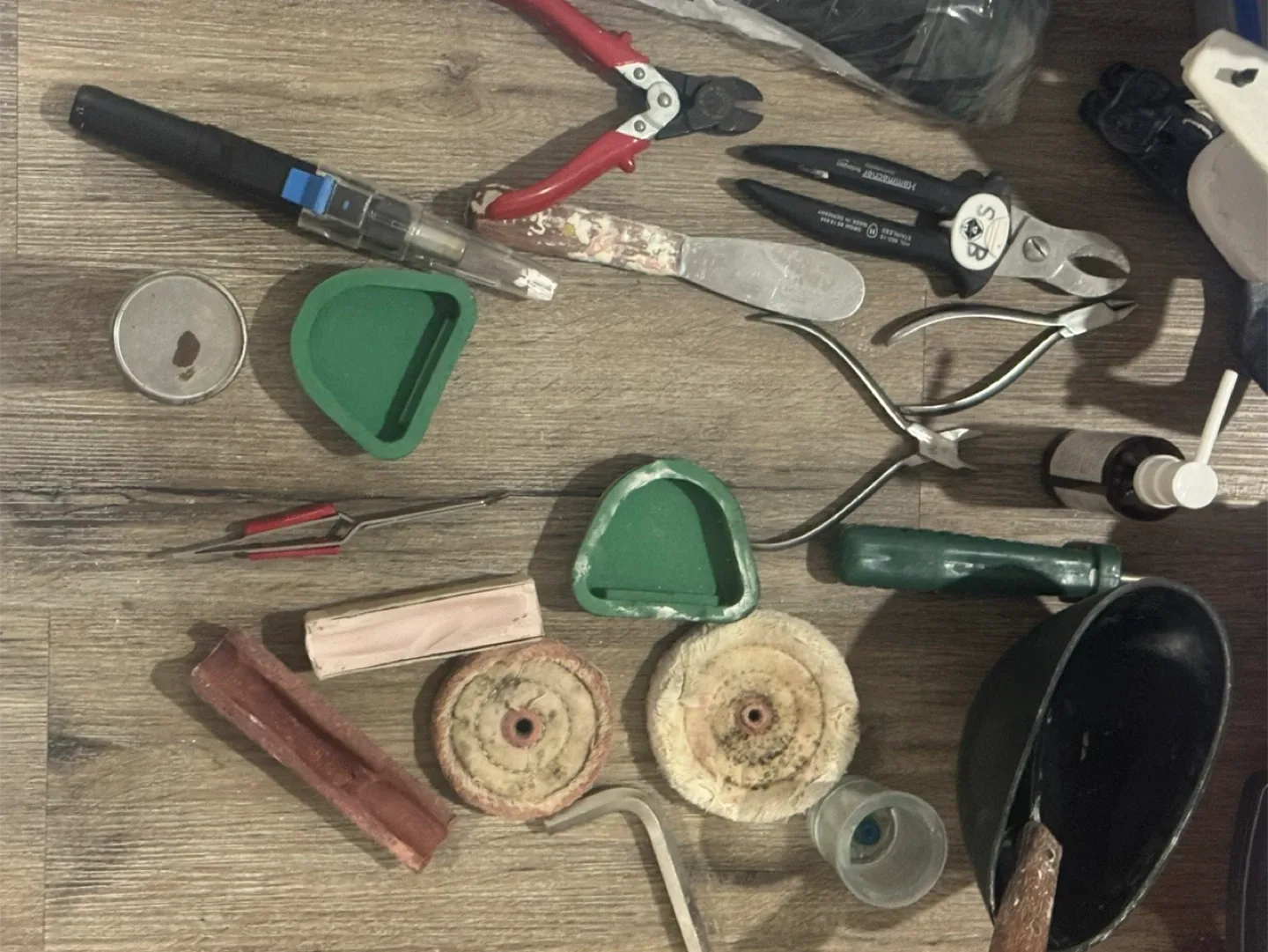 Dental technician equipments image indicator(2)