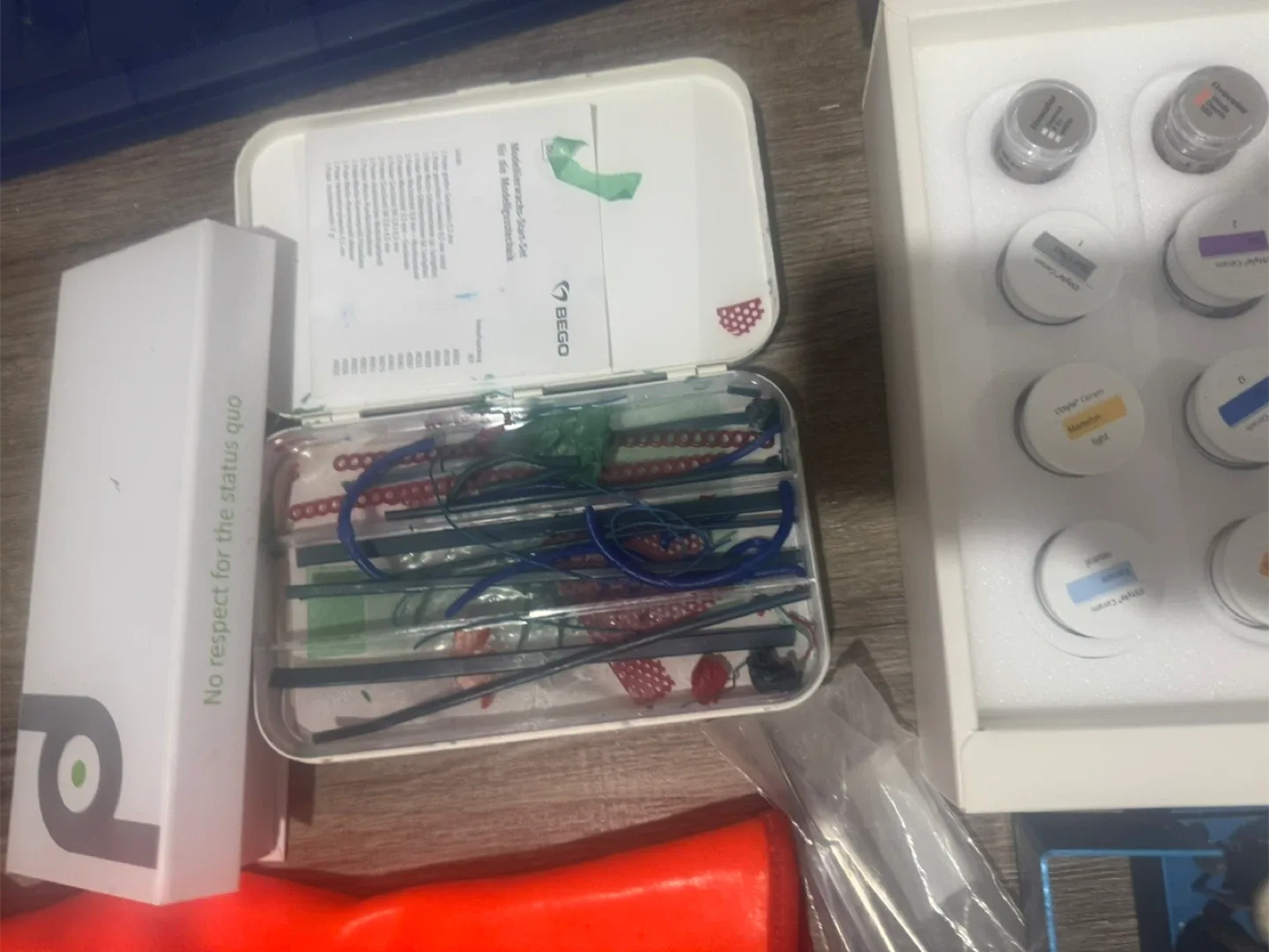 Dental technician equipments image indicator(4)