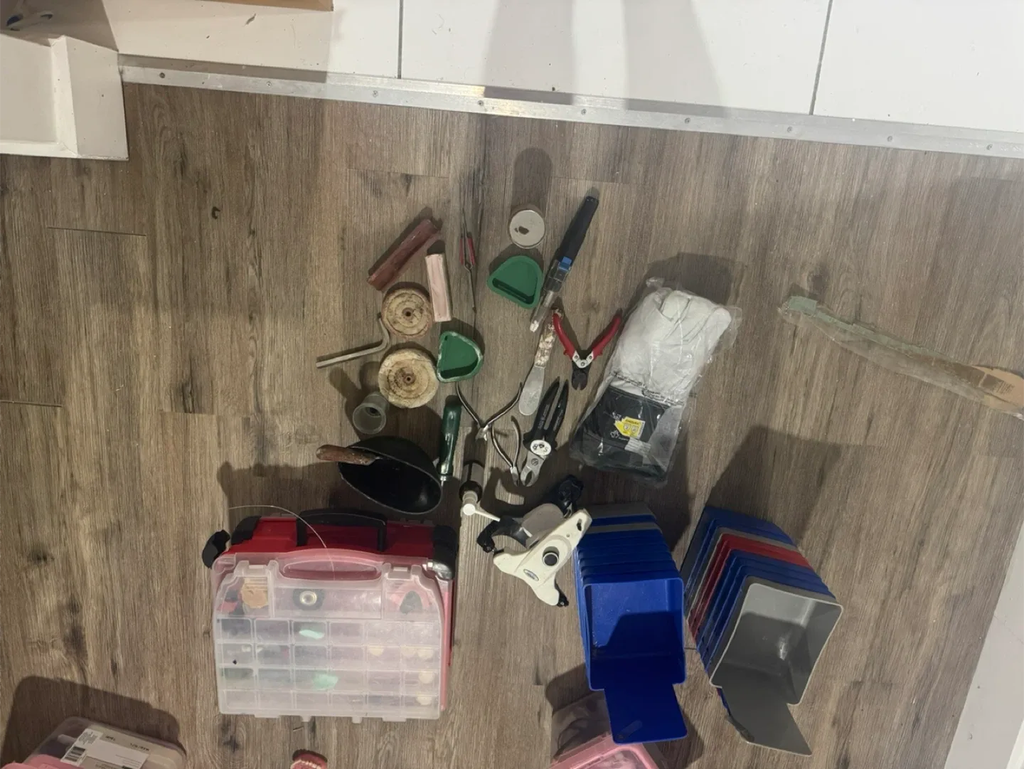 Dental technician equipments image indicator(9)