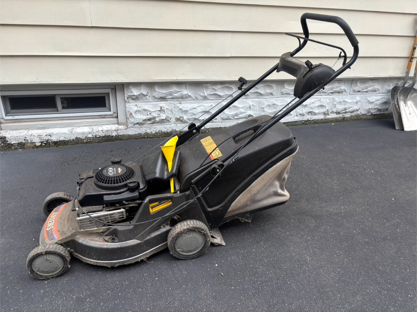 Ariens 21" Lawn Mower - photo 4