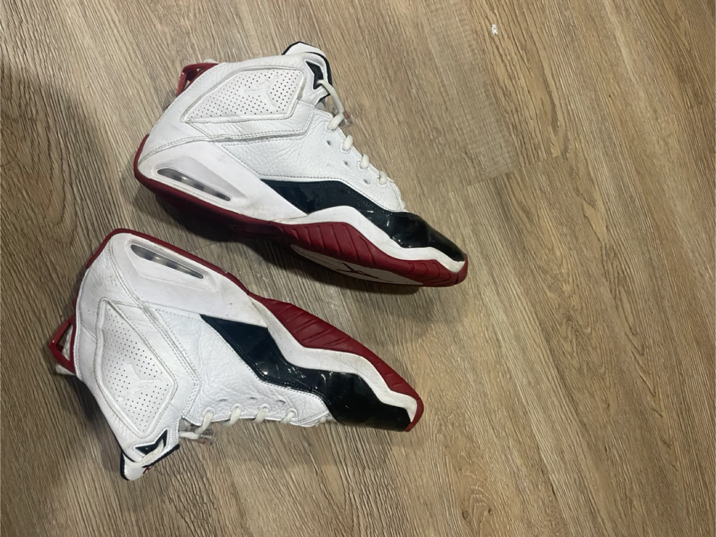 Air Jordan Ol' School White, Black & Red Shoes - photo 2