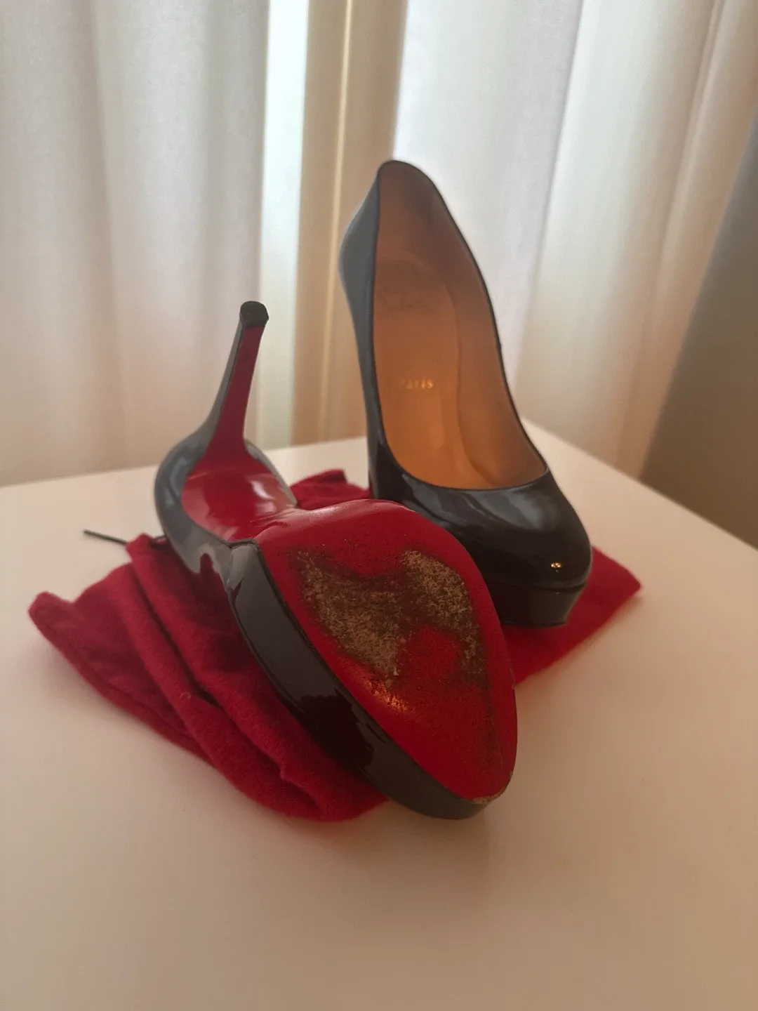 Christian Louboutin Black Patent Leather Heels image indicator(3)