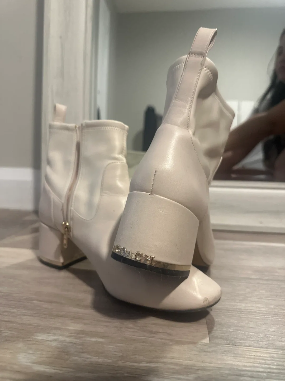 Coach White Leather Boots - Size 8.5 image indicator(3)