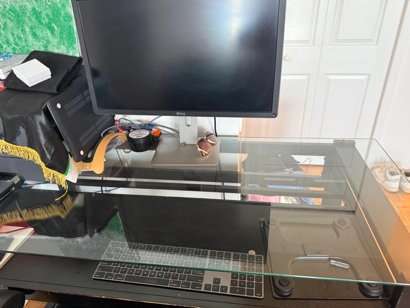 Black Leather Office Chair & Glass Top Desk - photo 4