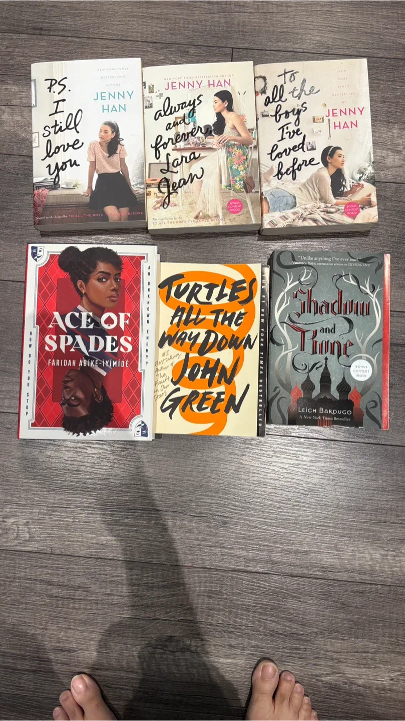 Mixed Young Adult Book Lot
