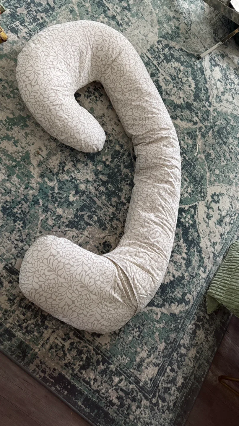 Boppy Total Body Pillow - Floral Pattern image indicator(2)