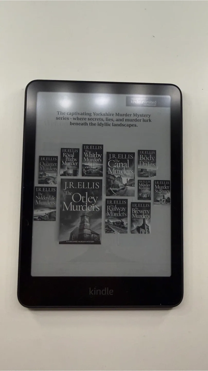 Kindle Paperwhite (12th gen) 16GB - Like New