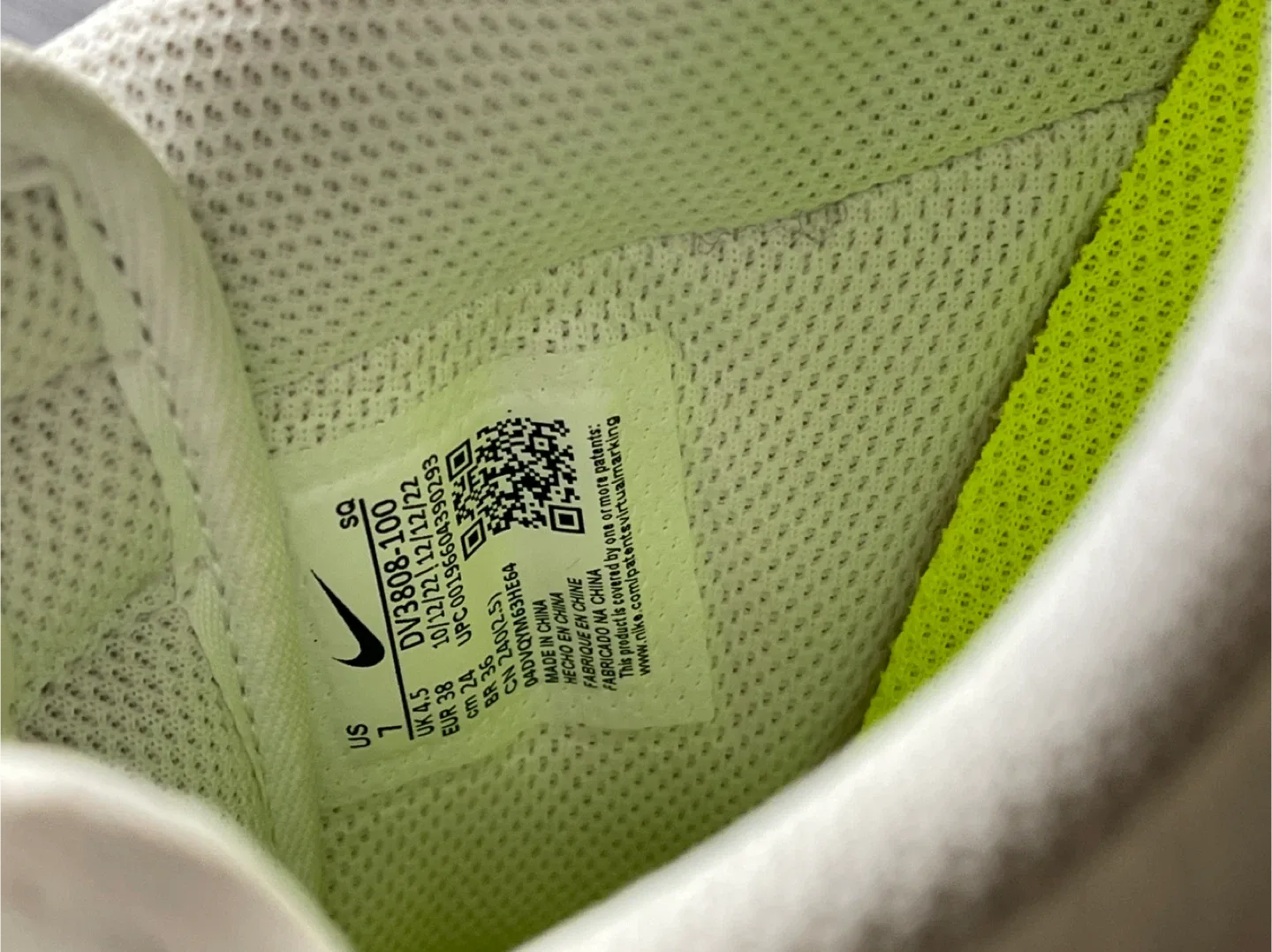 Nike Air Force 1 White/Pink Size 7 US image indicator(5)