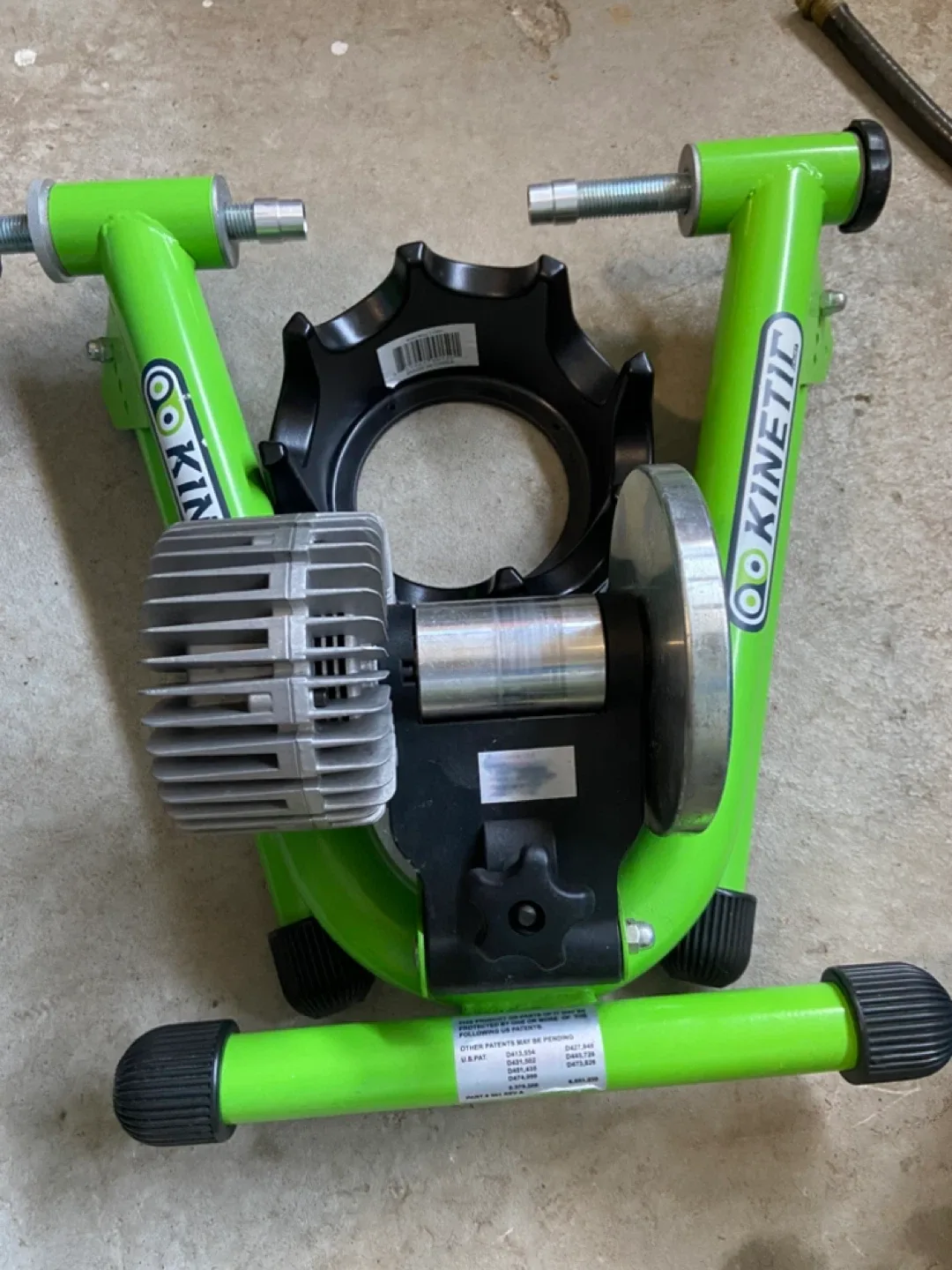 Kinetic Bike Trainer image indicator(2)