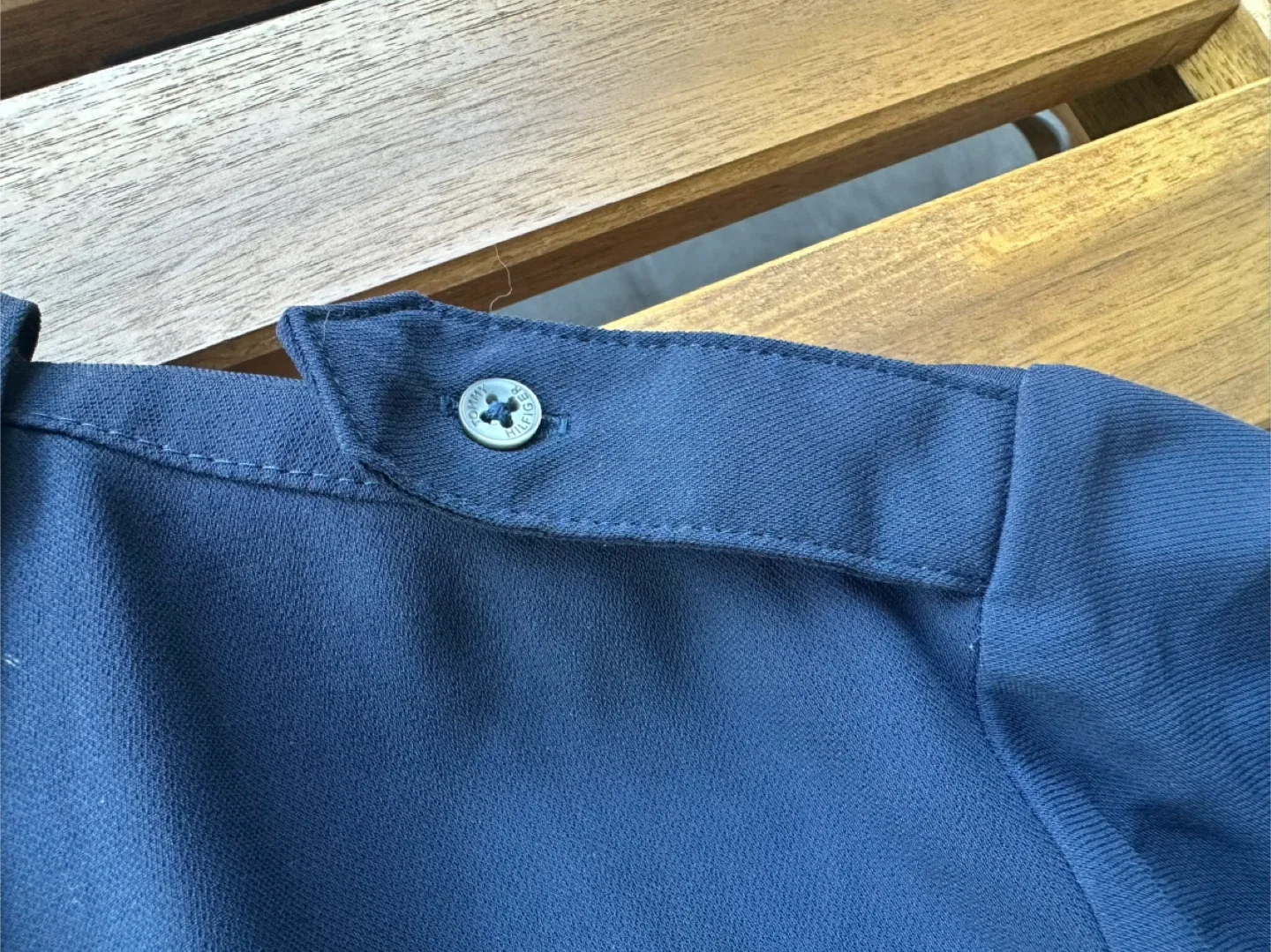 Tommy Hilfiger Navy Blouse - Size 6 image indicator(3)