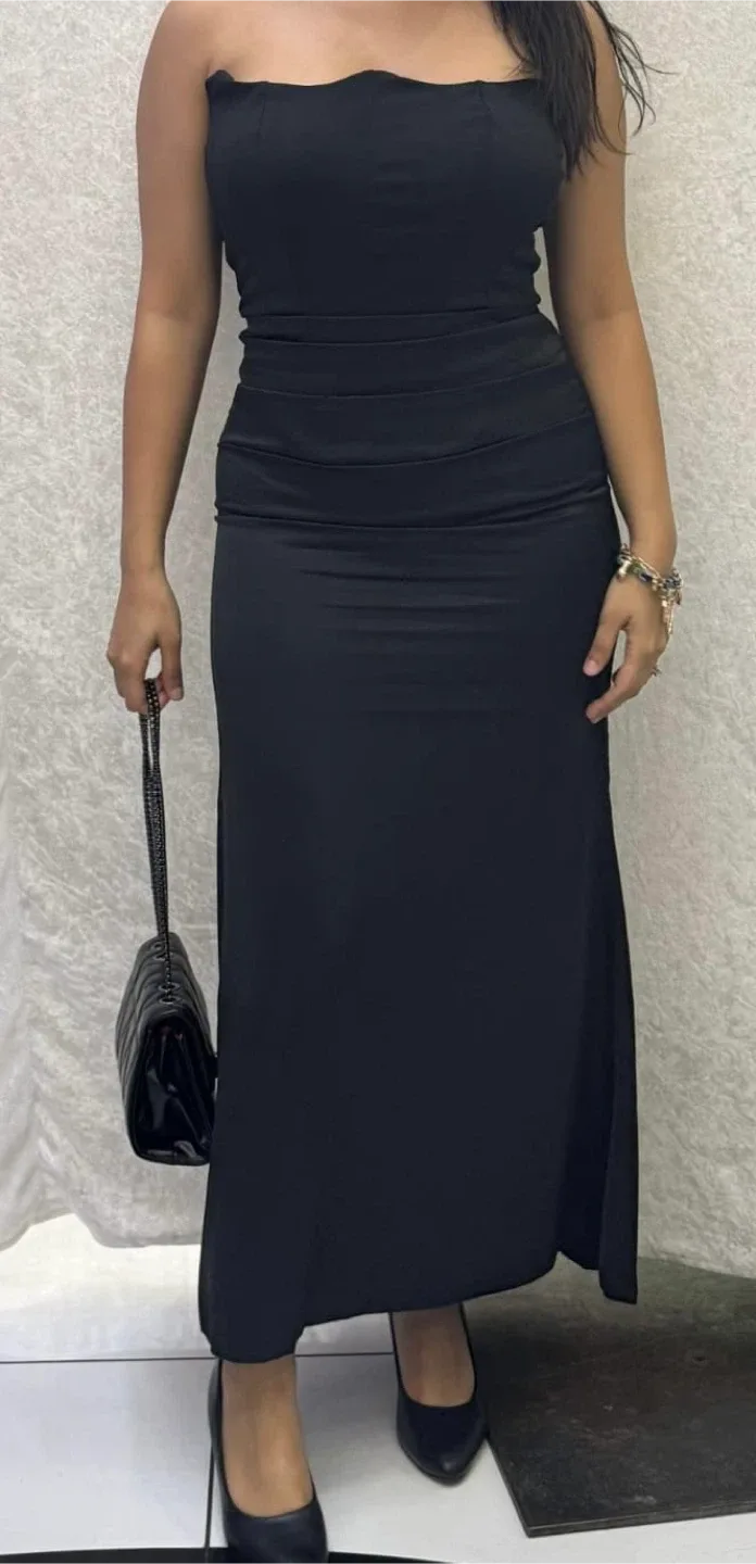 ✨ Women’s Dresses – Size S ✨ image indicator(9)