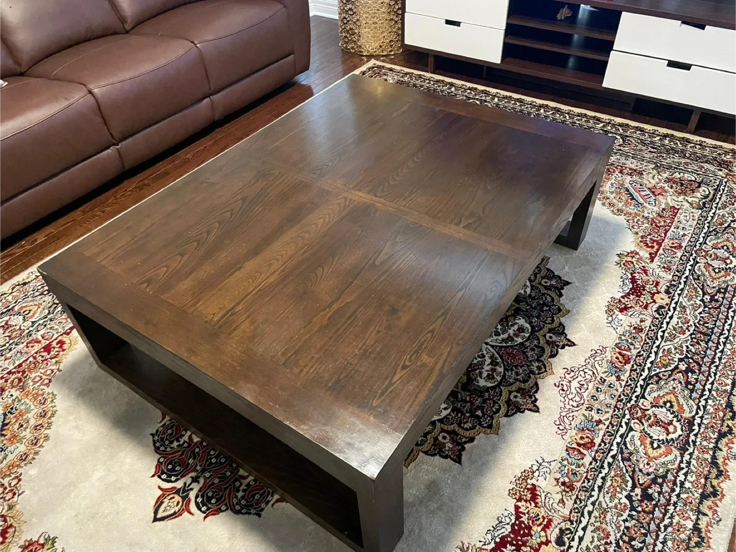 Dark Brown Wood Coffee Table & Grey Leather Sofa Set image indicator(5)