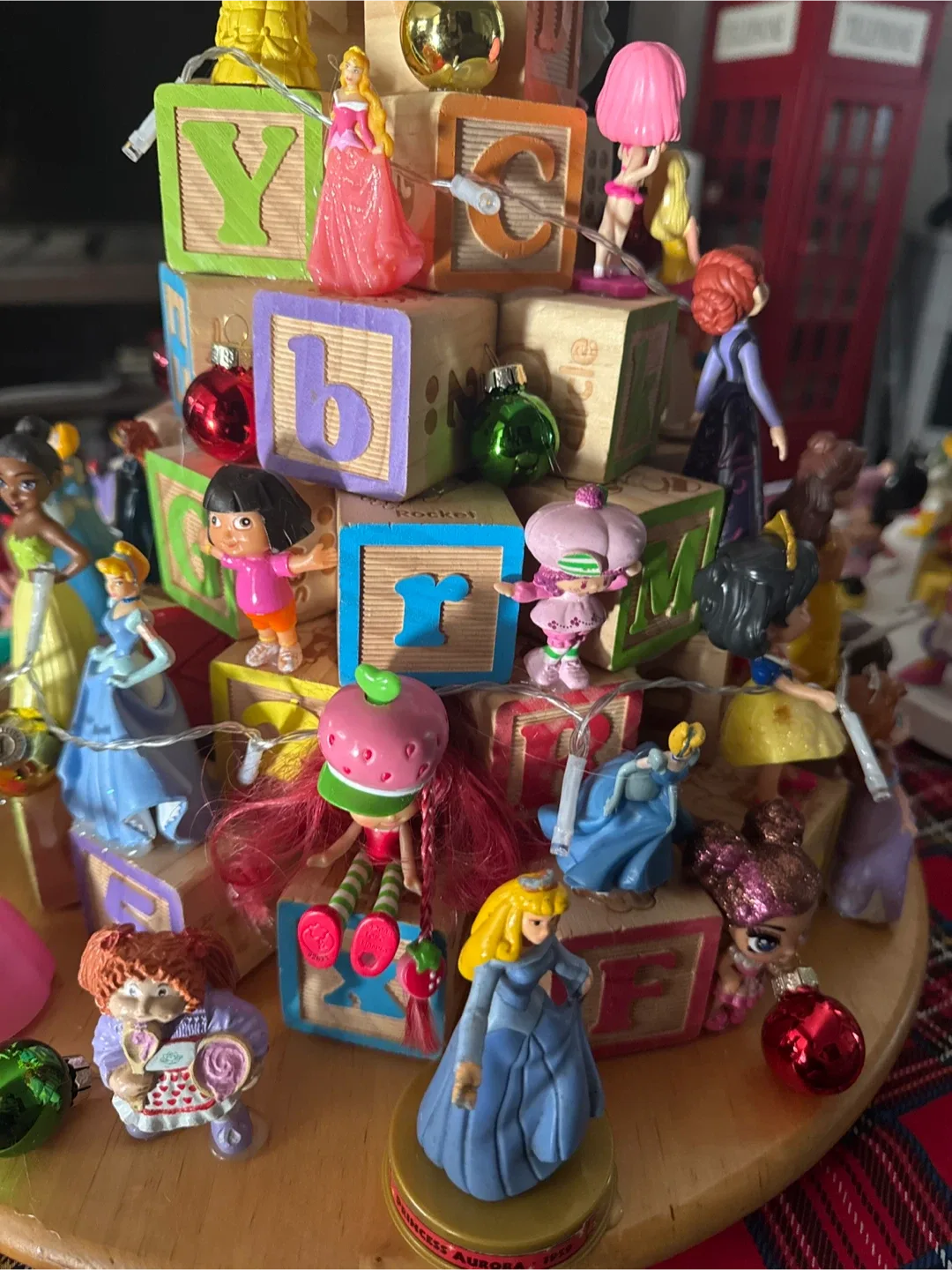 New Wooden blocks girly Xmas Tree  Disney Princess Figurines image indicator(4)