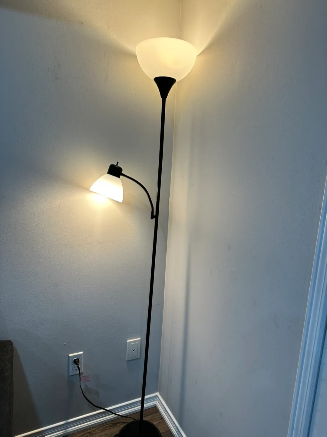 Floor Lamp with Reading Light image indicator(2)