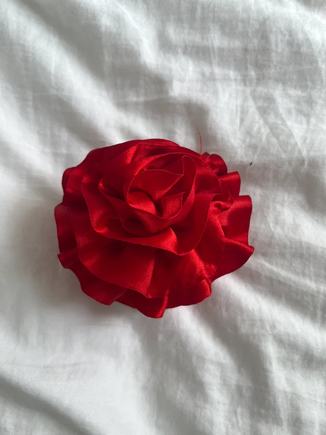 Red Rose Hair Claw Clip image indicator(2)