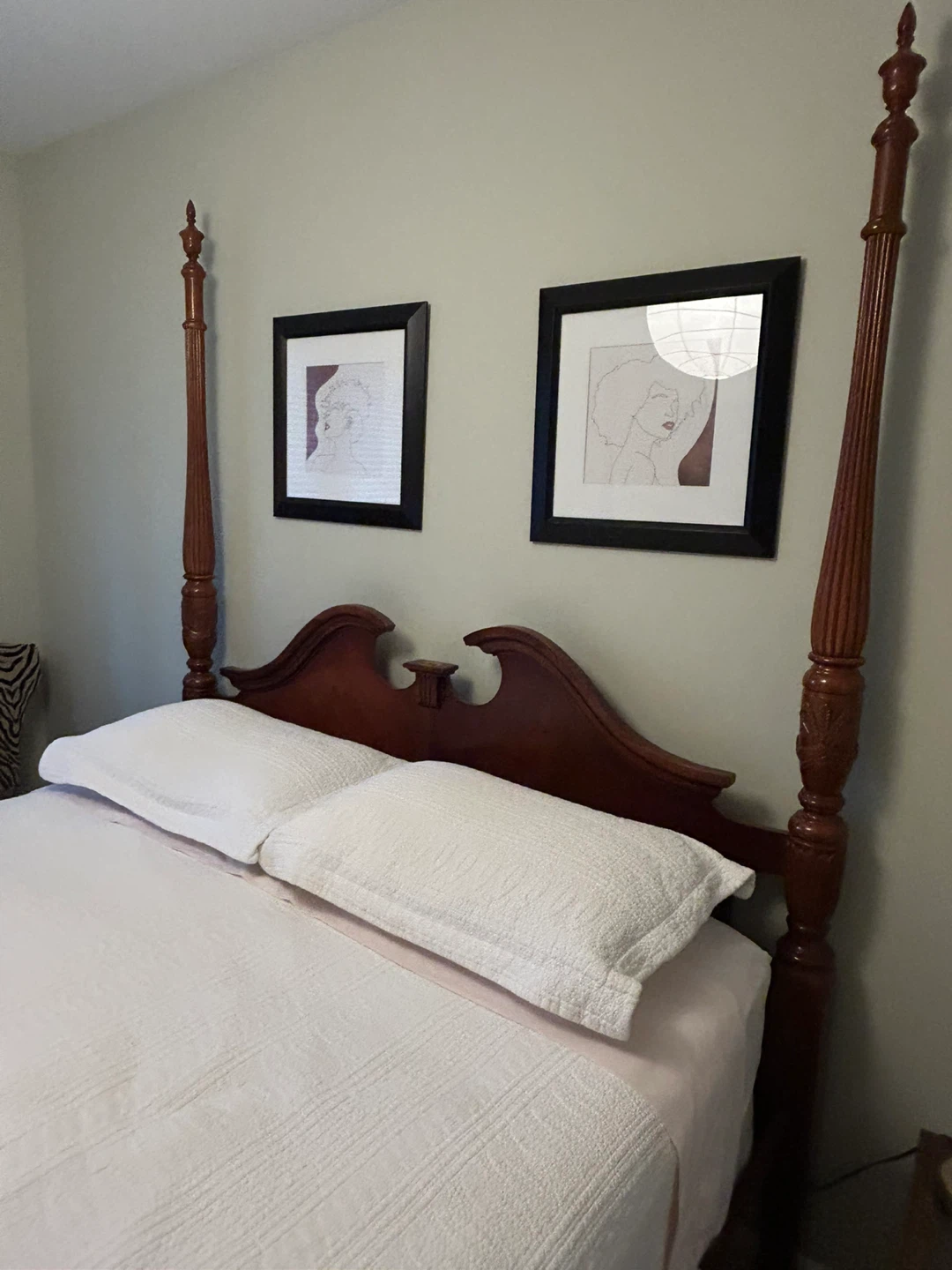 Bed, four poster queen size - photo 3
