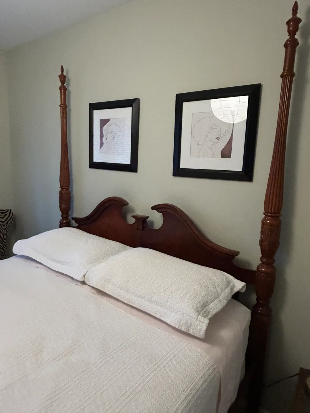 Bed, four poster queen size image indicator(3)