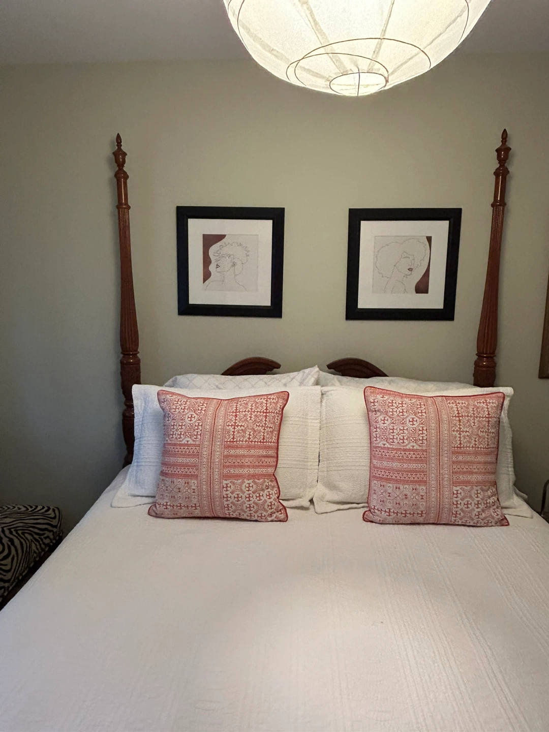 Bed, four poster queen size - photo 2