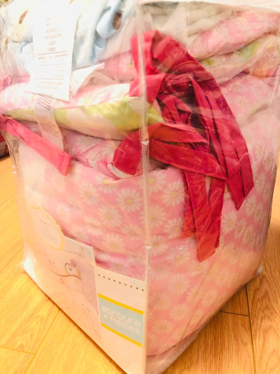 4-Piece Bumper Set - crib bedding image indicator(3)