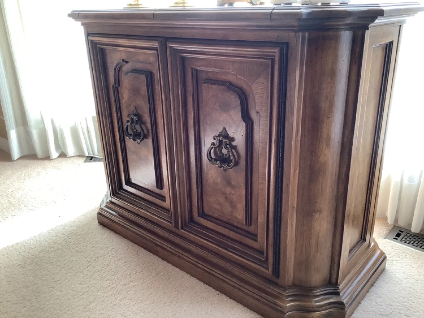 Dining Table Set with Chairs & Hutch image indicator(7)