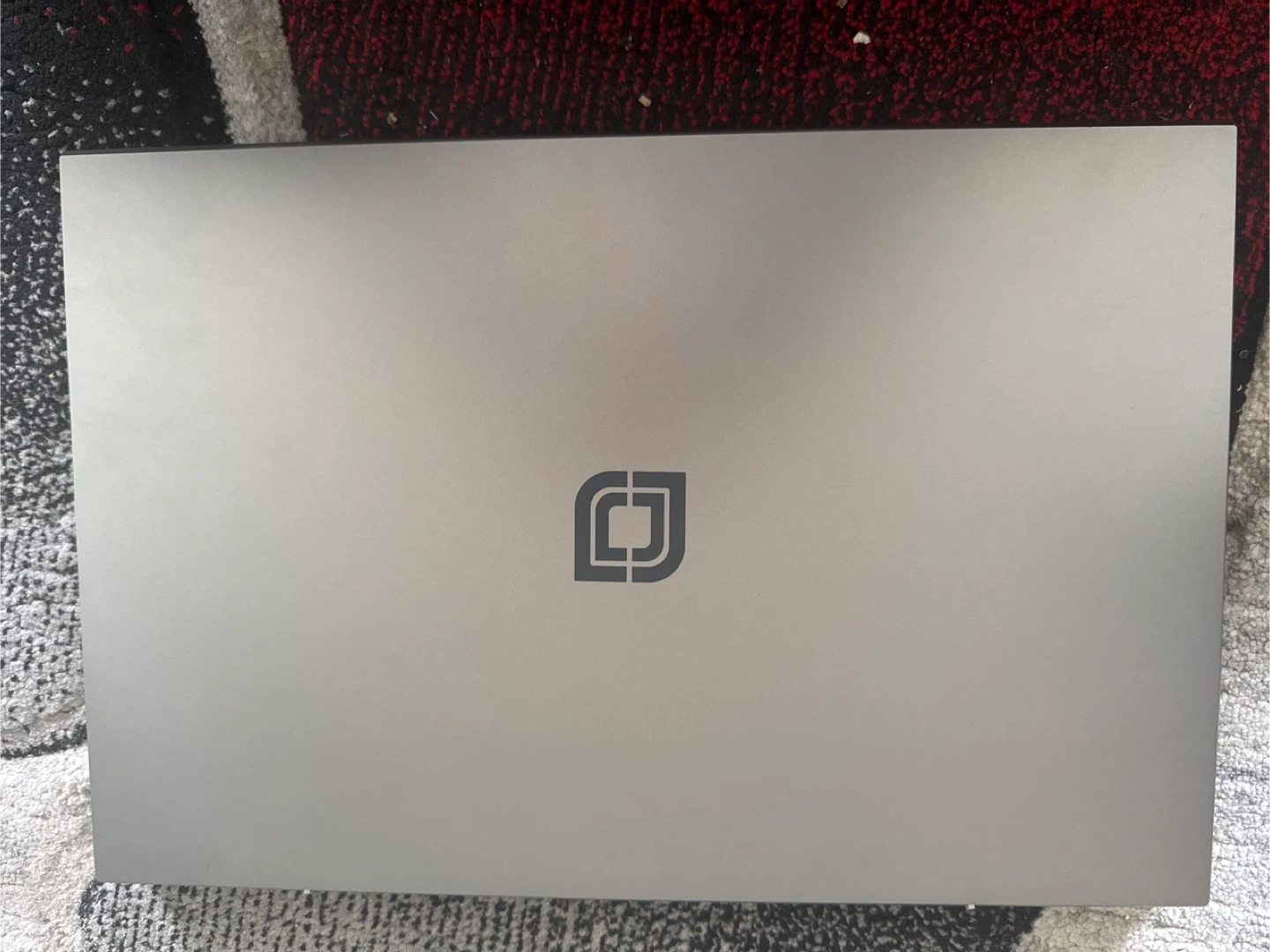 Laptop APYERTECH Silver