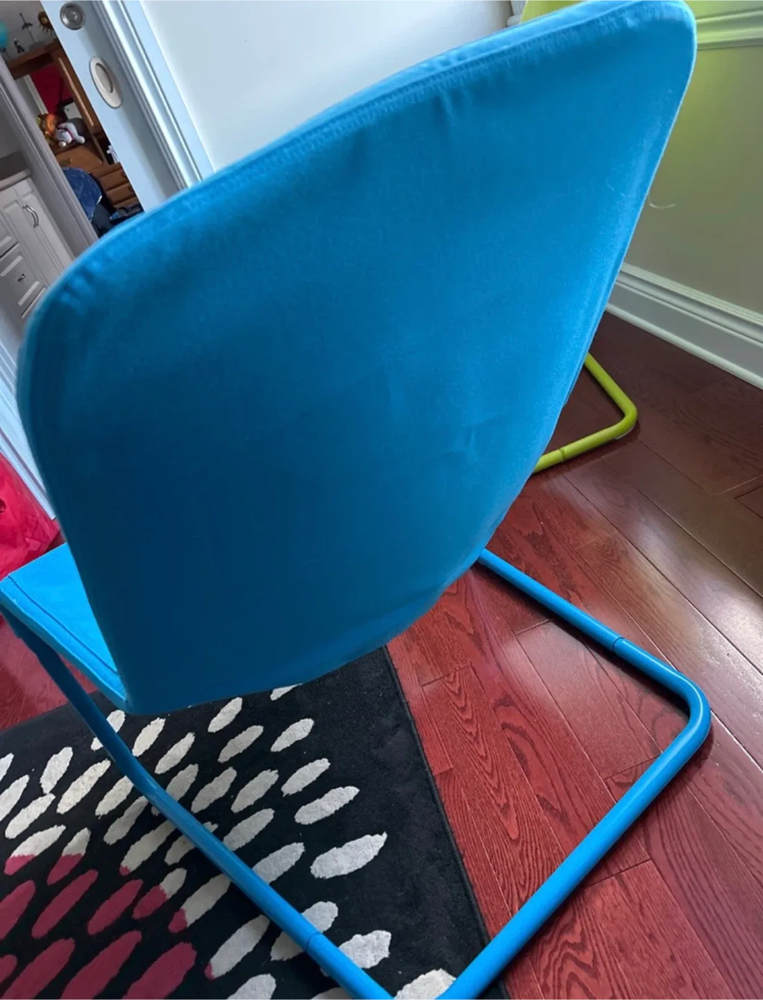Ikea Urban Junior Chair - Blue & Green image indicator(4)