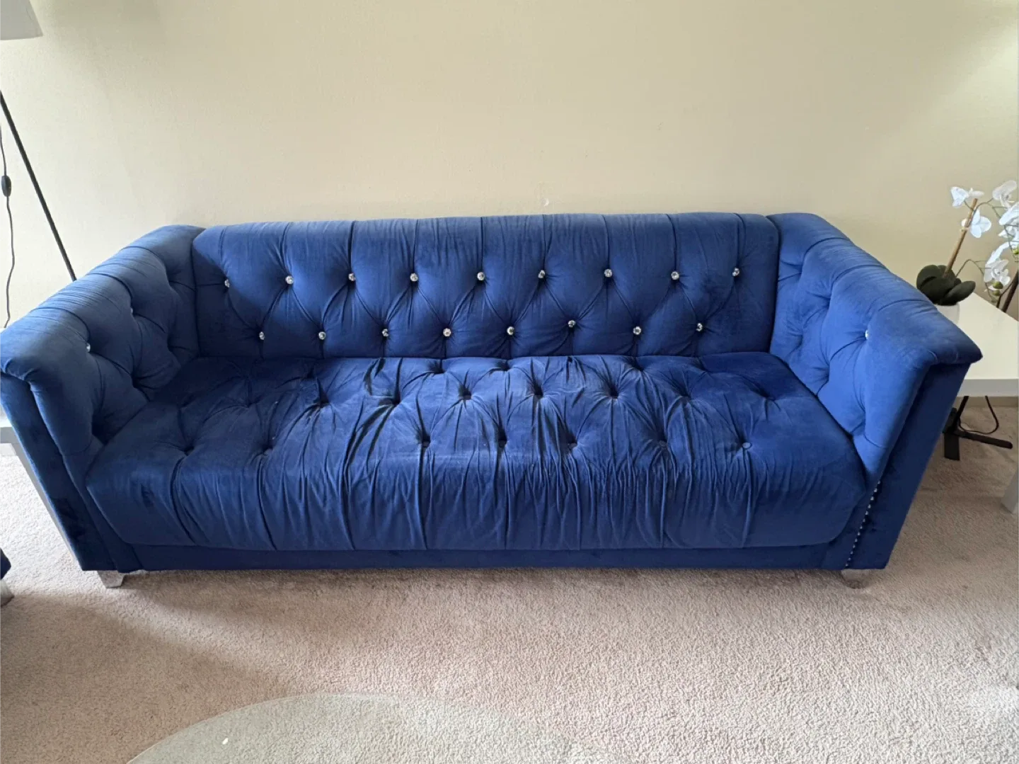 Blue Velvet Chesterfield Style Sofa & Chair Set image indicator(2)