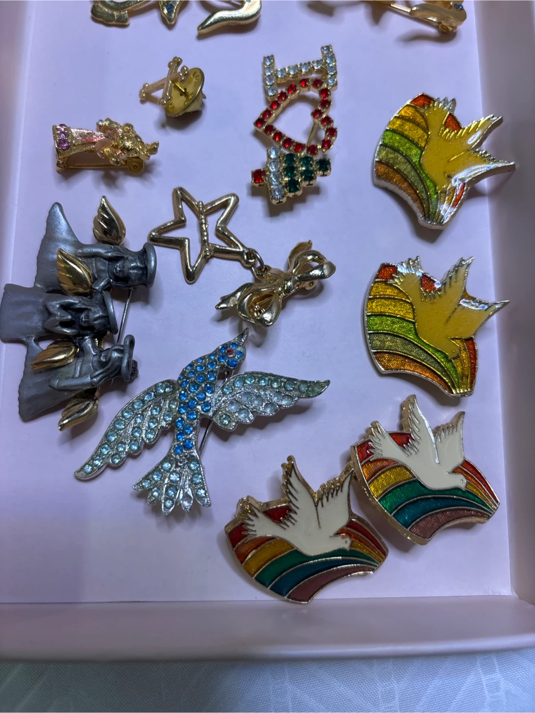 Vintage Brooches - $5 Each - photo 2