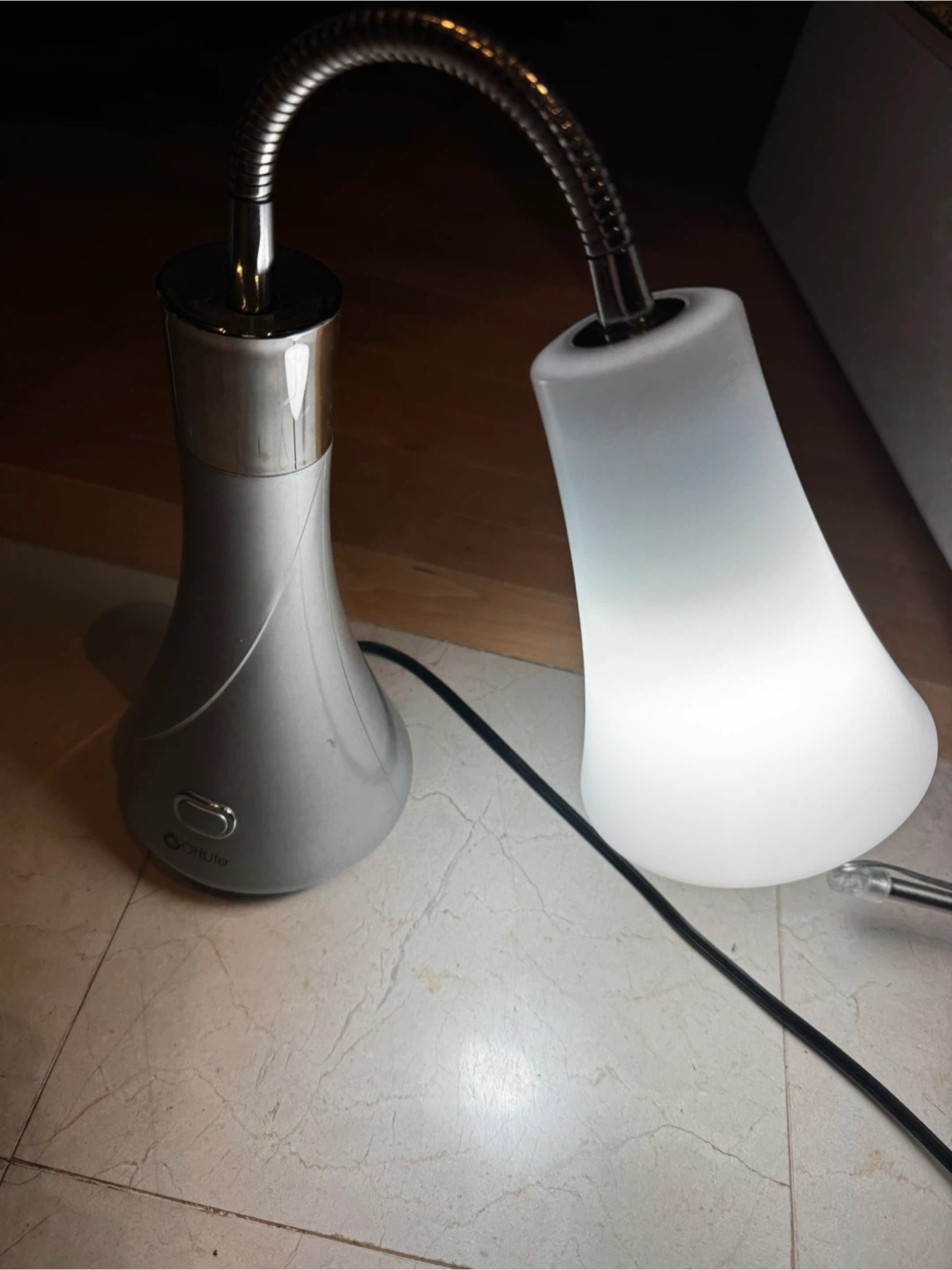 OttLite LED Desk Lamp. Excellent condition.