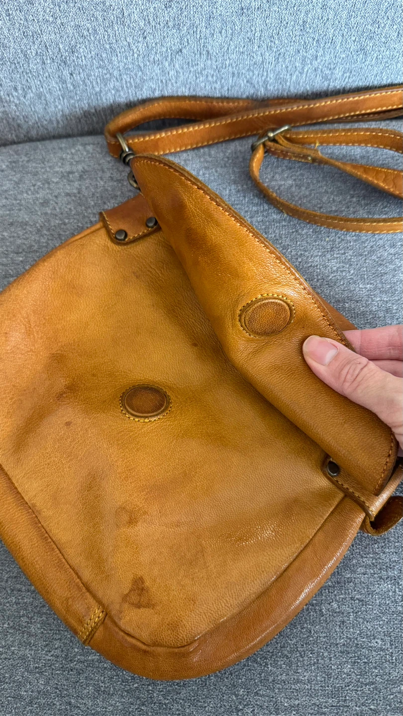 Kompanero Leather Crossbody Bag - photo 4
