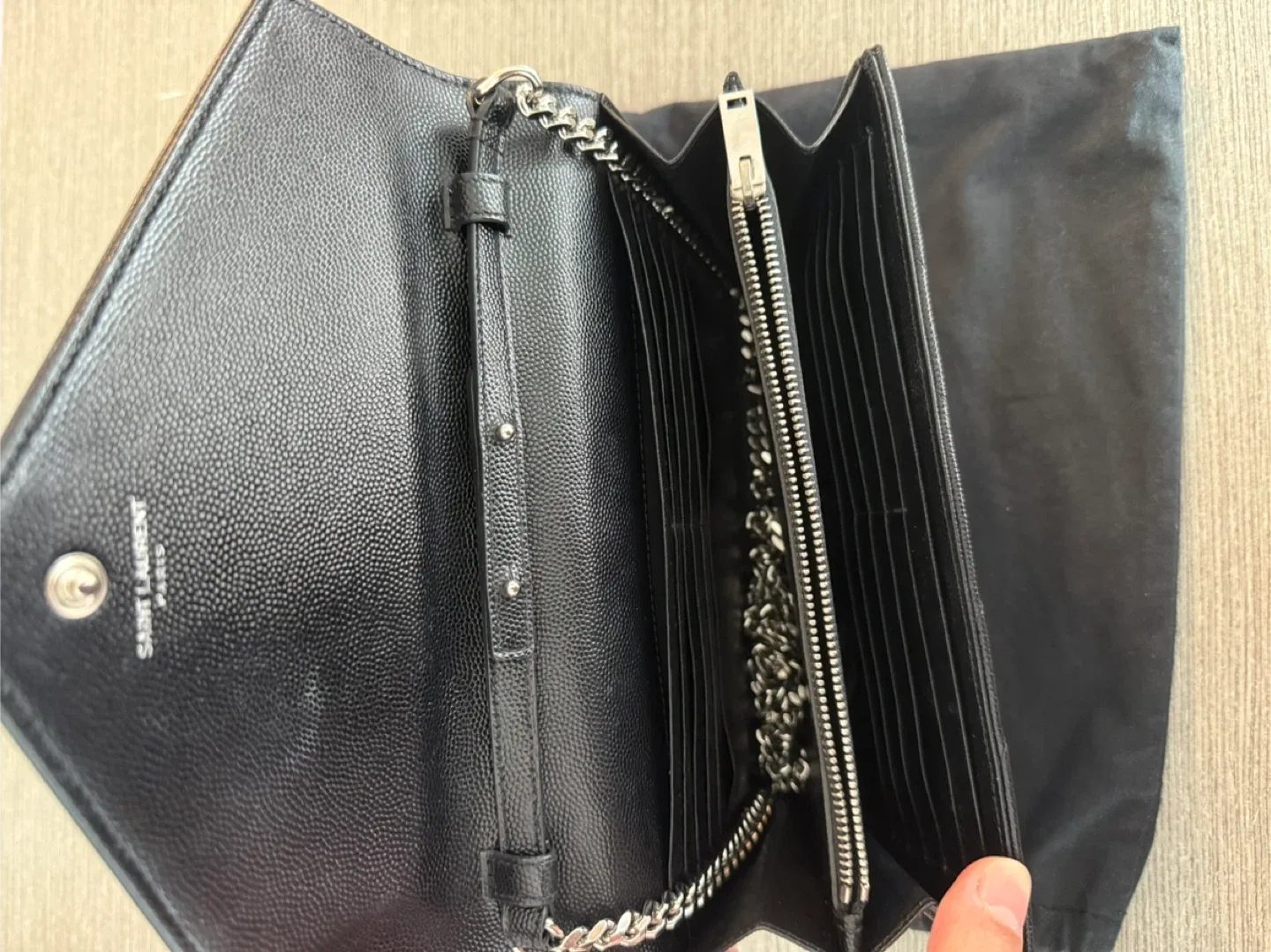 Saint Laurent YSL Black CLASSIC CASSANDRE CHAIN WALLET  LEATHER image indicator(4)