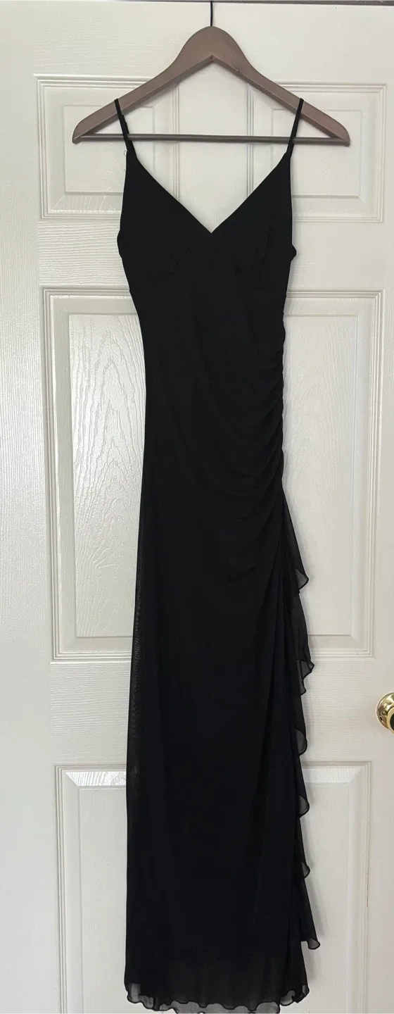 Black Spaghetti Strap Dress image indicator(2)