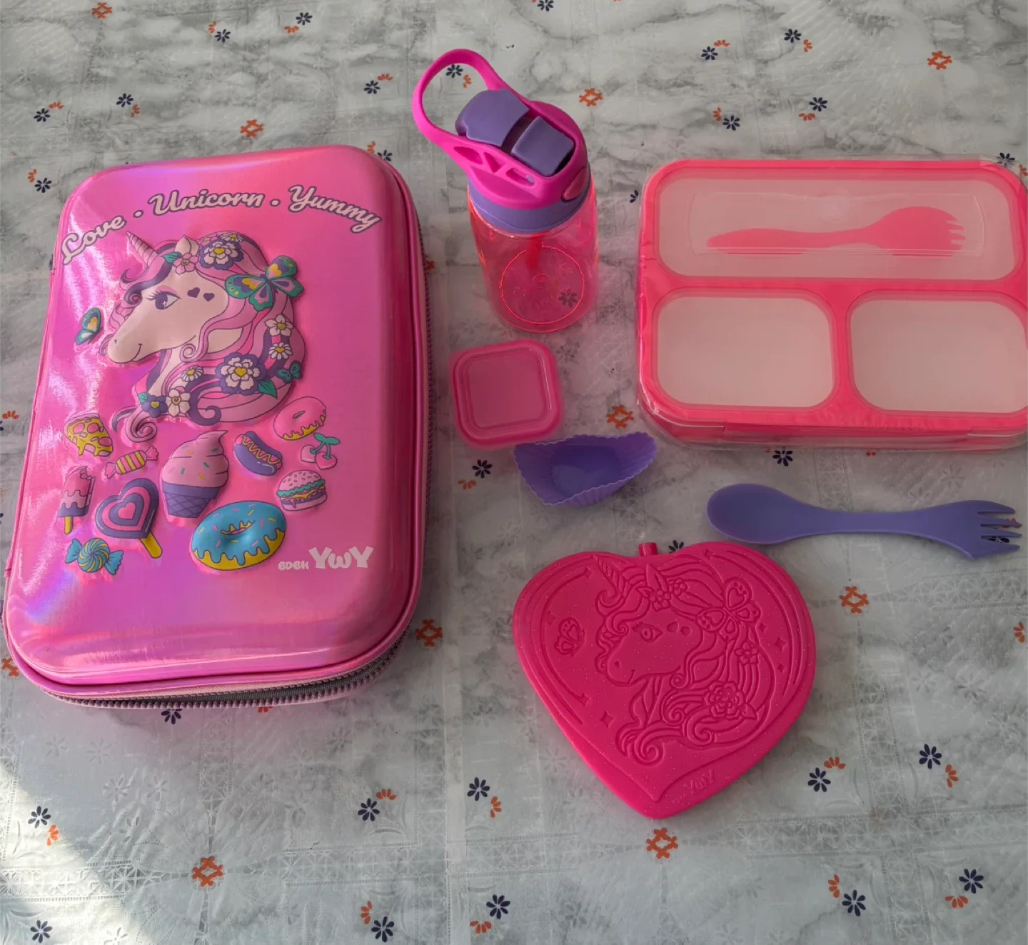 Unicorn Lunch Box Set – 6 Piece Complete Kit for Girls image indicator(2)