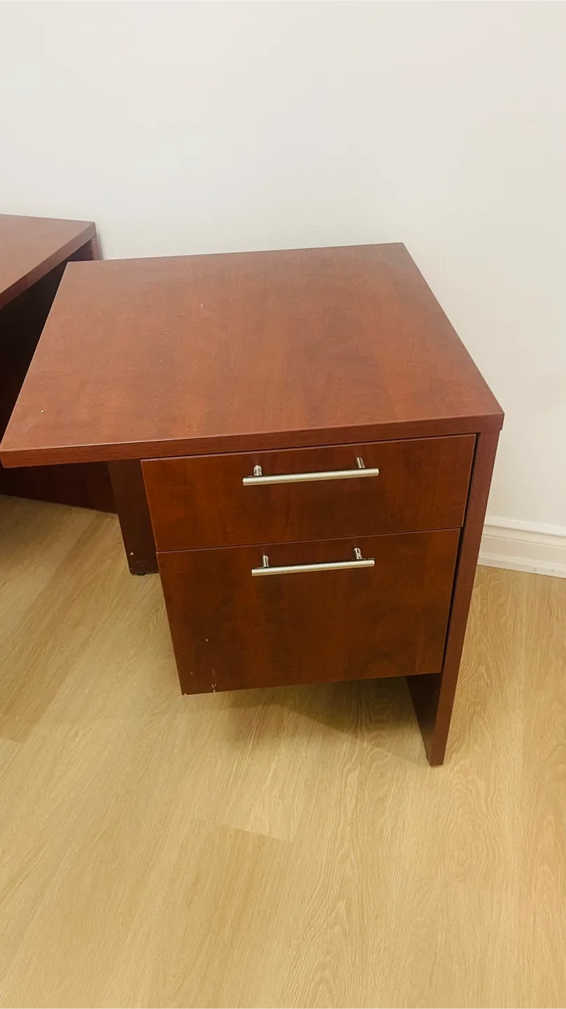 Wooden L-Shaped Desk with Drawers image indicator(3)