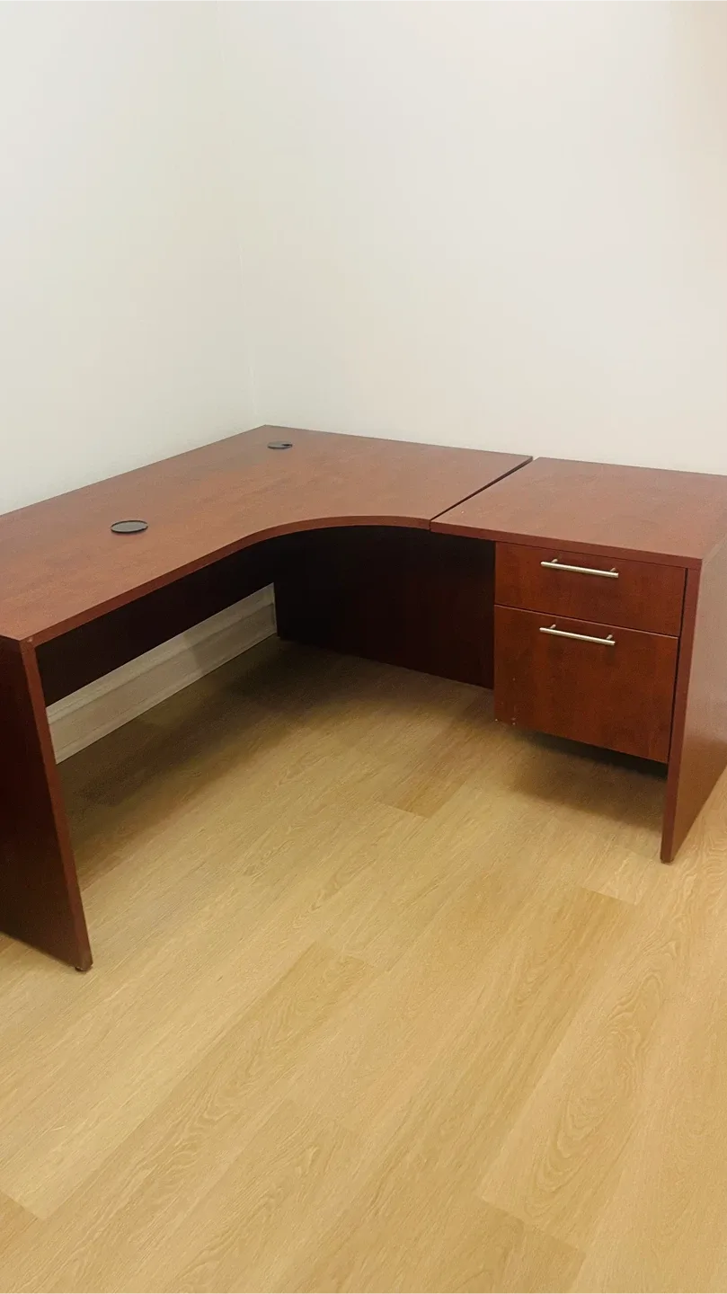 Wooden L-Shaped Desk with Drawers image indicator(6)