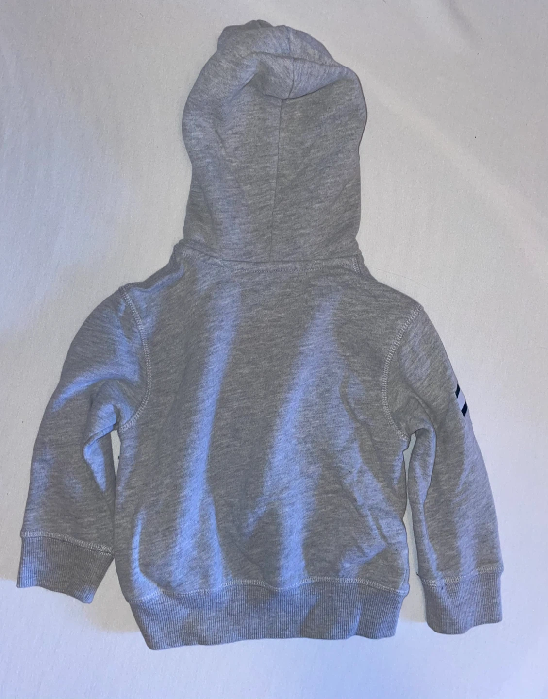 Old navy grey hoodie jacket. Size 2T - photo 5
