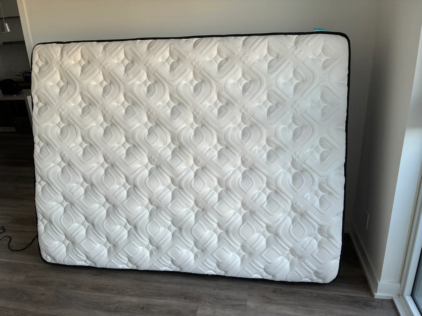 Queen Mattress - photo 2