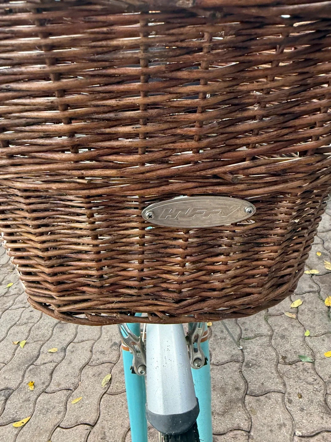 Huffy Savannah Cruiser Bike with Basket - Light Blue image indicator(3)