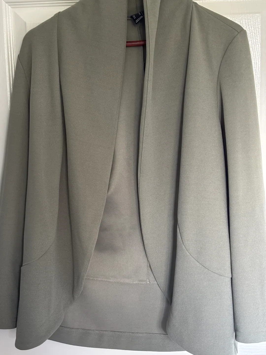 Light green Blazer image indicator(2)