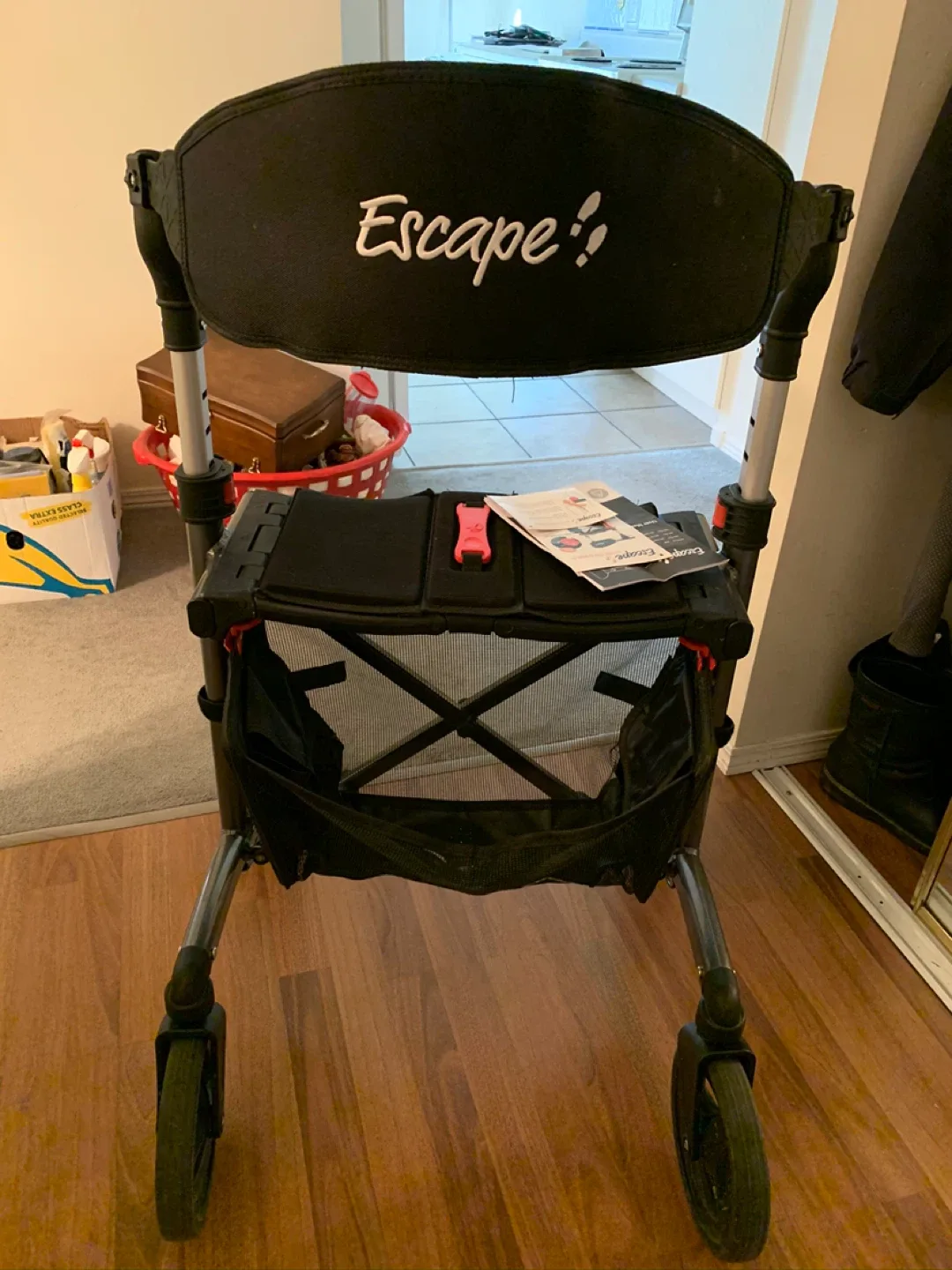 Escape: Rollator Walker image indicator(2)