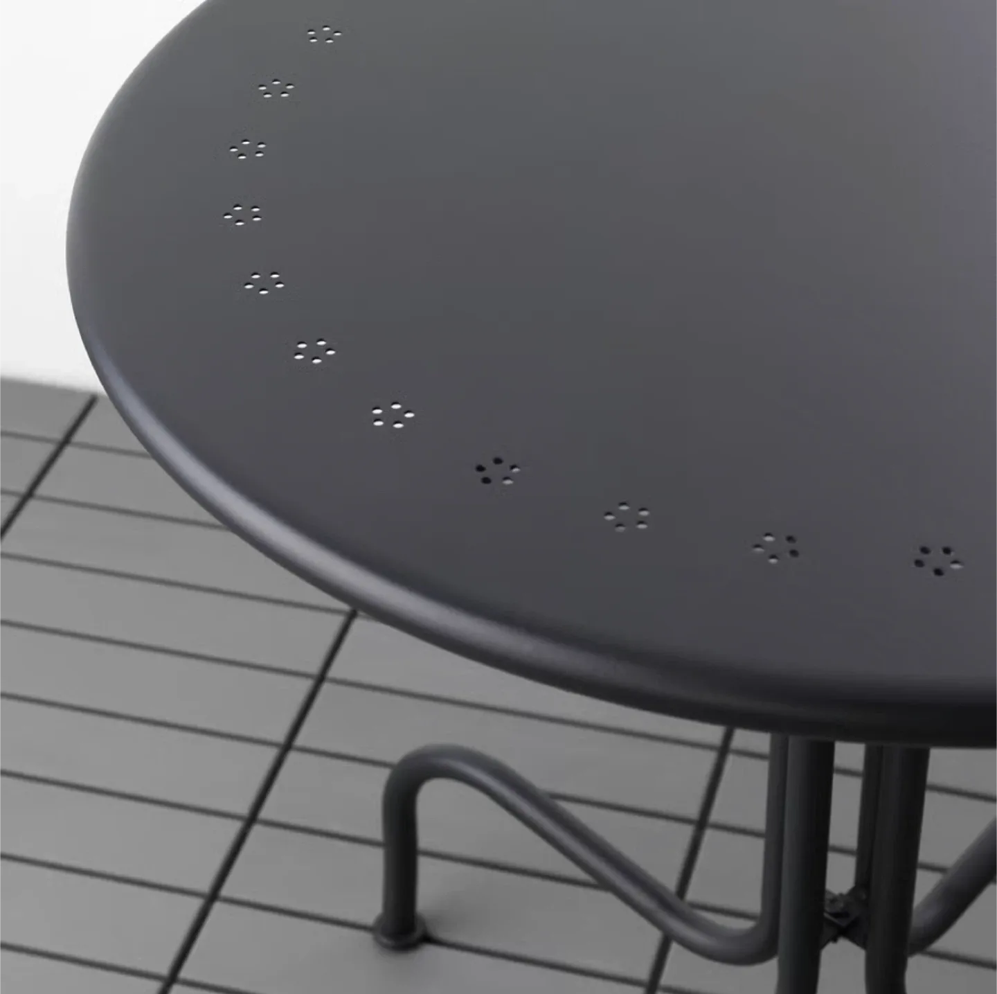 New IKEA Läckö Outdoor Table - Grey image indicator(3)