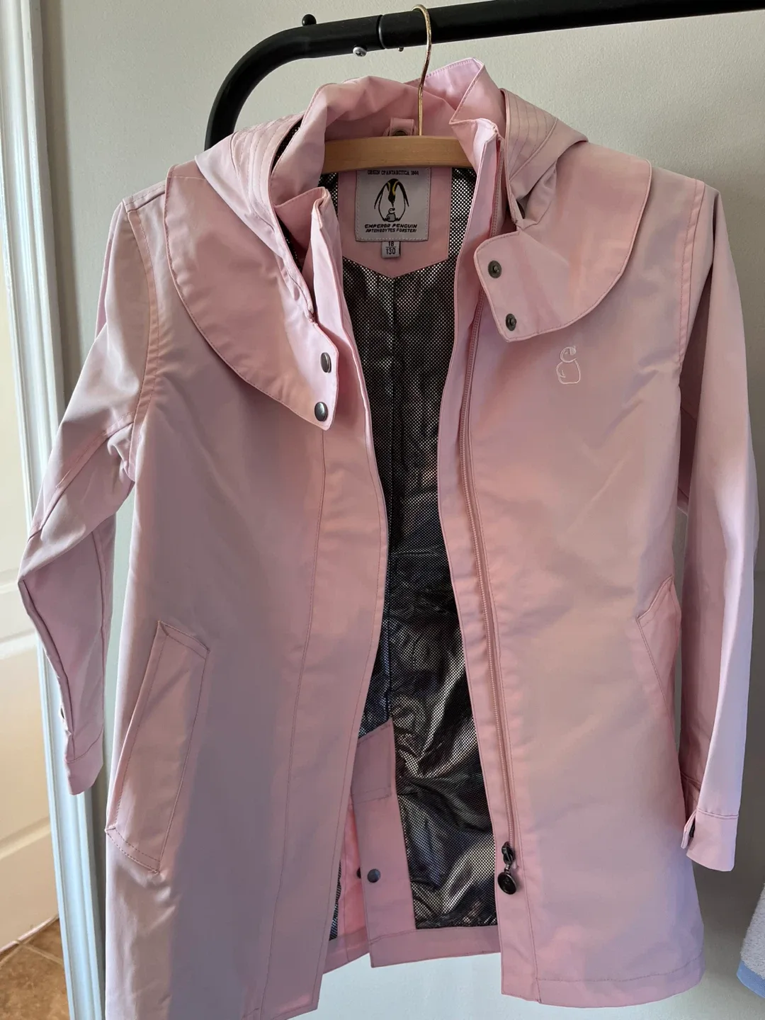 Emperor Penguin Pink Rain Jacket Size 130 image indicator(4)