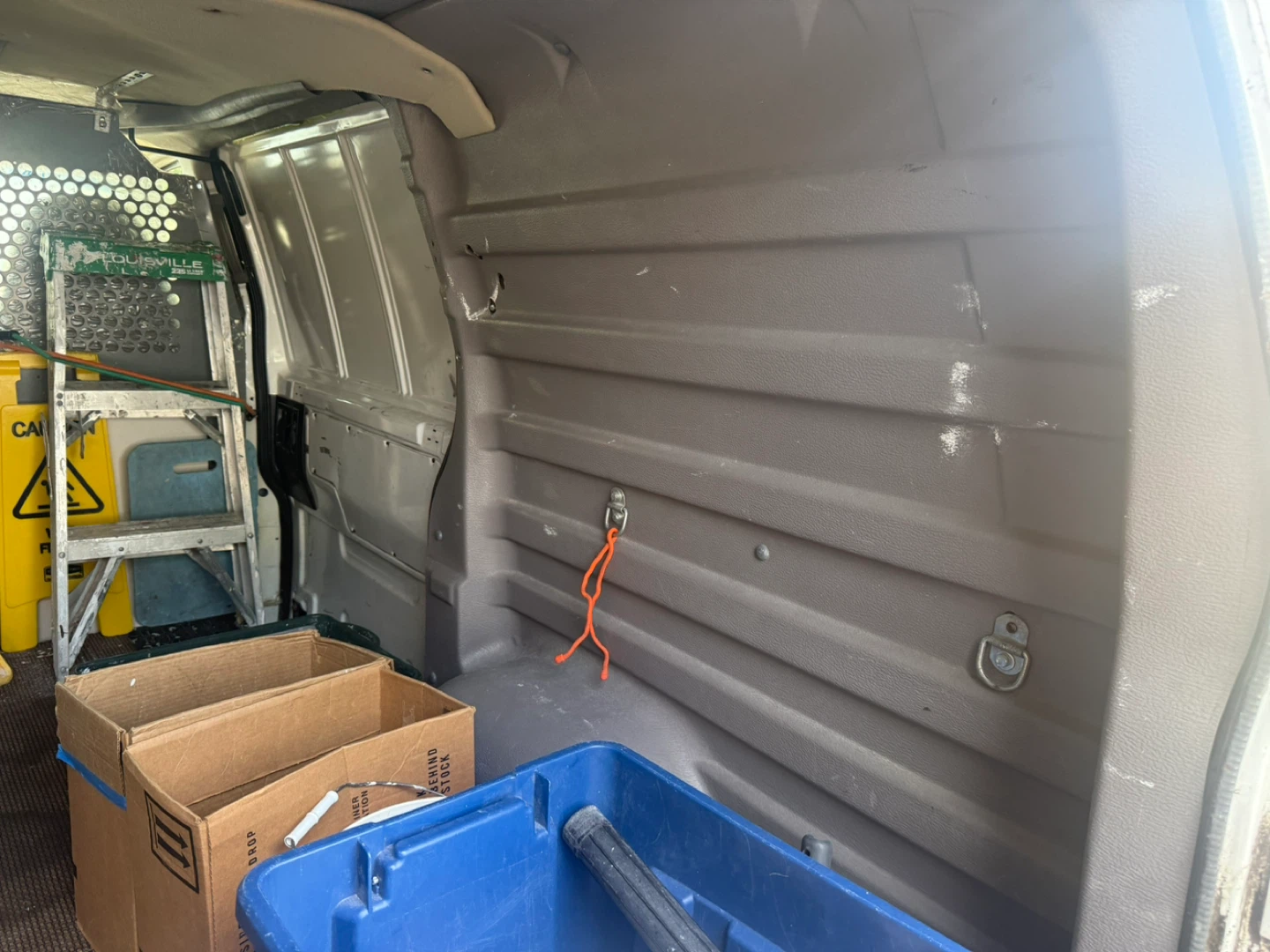 Chevrolet Astro Van - photo 5