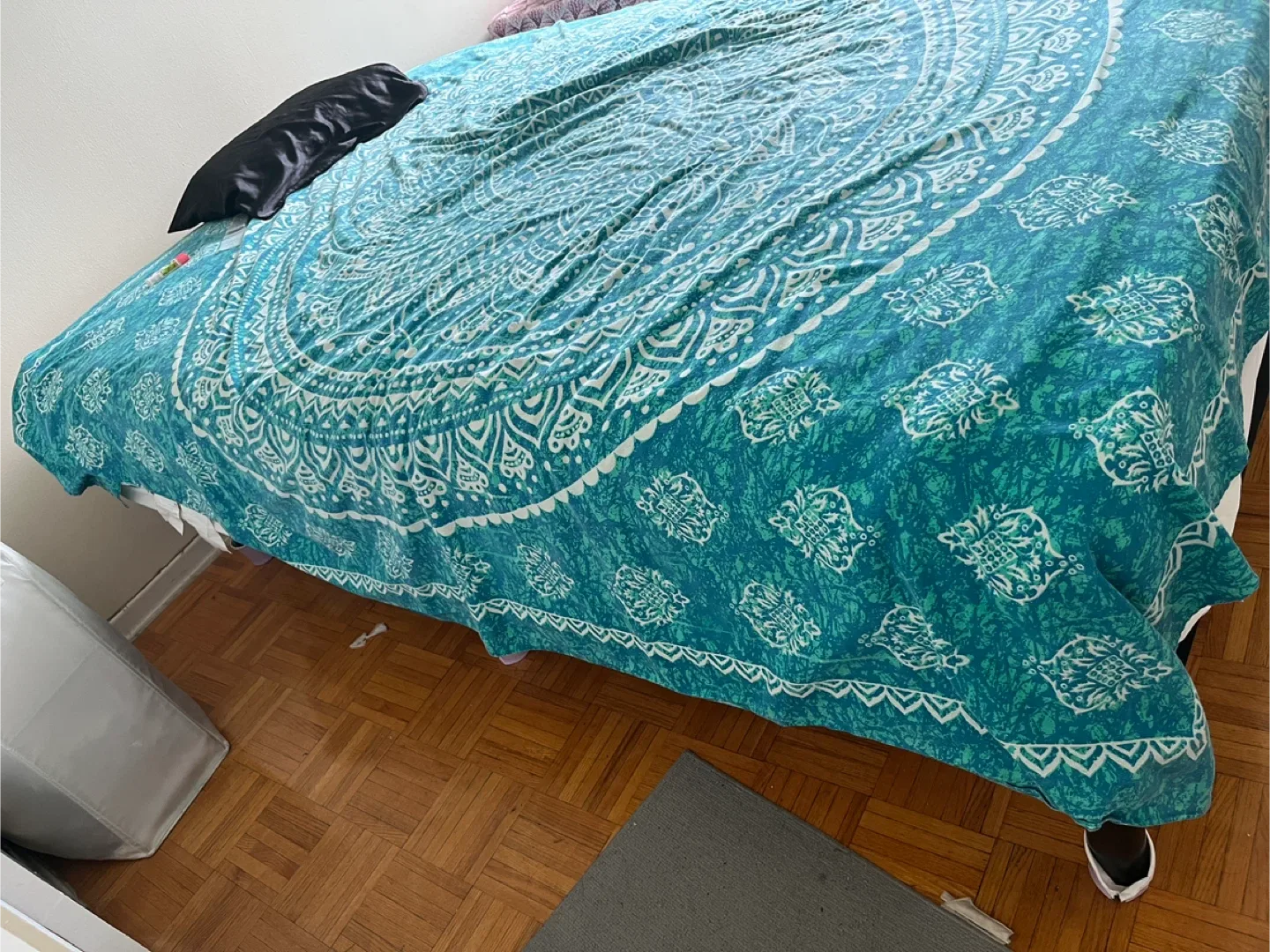 Queen size matress 13” orthopedic bed image indicator(2)