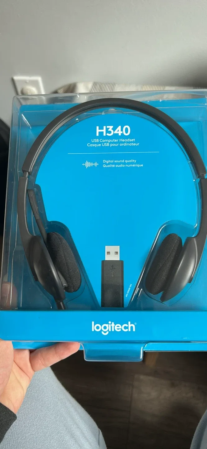 Logitech H340 USB Computer Headset - New in Box! image indicator(2)