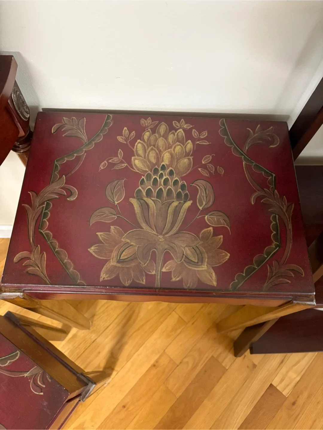 🥕Floral Painted Accent Table set image indicator(5)