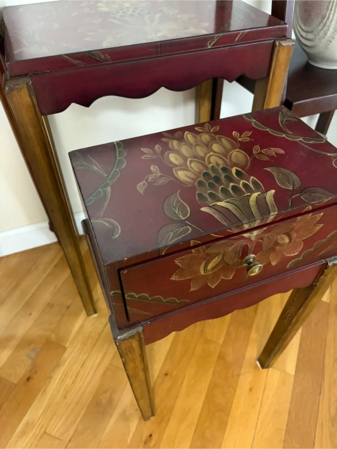 🥕Floral Painted Accent Table set image indicator(2)